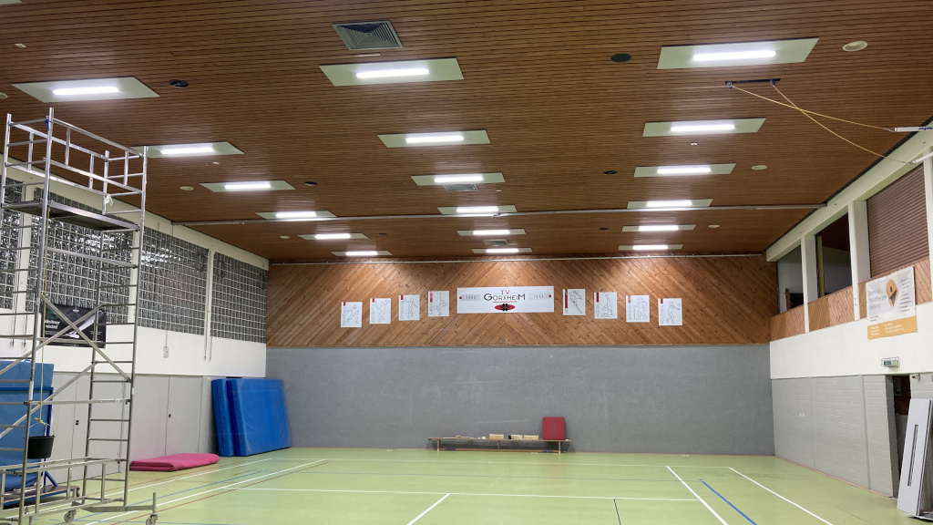 Die Turnhalle des TV Gorxheim erstrahlt in neuem Licht